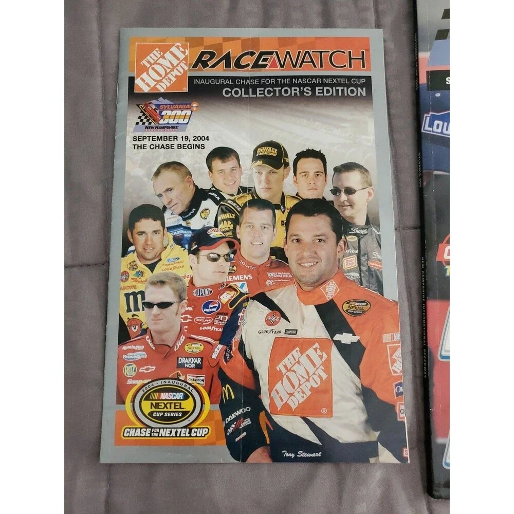 Sylvania 300 New Hampshire 2004 Souvenir Booklet Bundle With Protector & Line Up